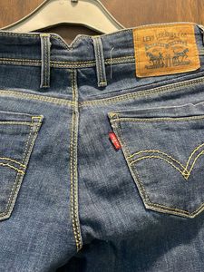 Levis Jeans