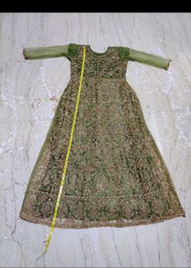 Reduced Price Beautiful 4 Pieces Set