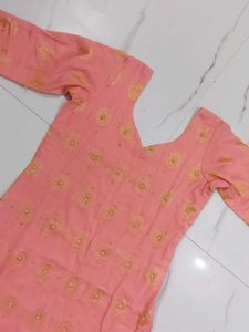 Suit Set With Dupatta And Pants