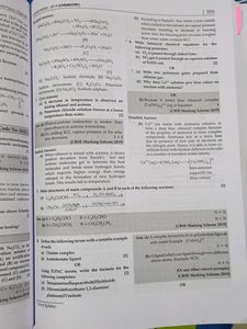 Oswaal CBSE 10 Years&#39; Solved Papers Class 12