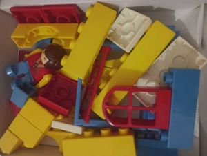 Kinder Blocks Food Plaza