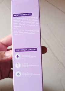 Conscious Chemist Berry Oat Niacinamide Cleanser