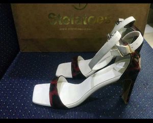 👠 Heels