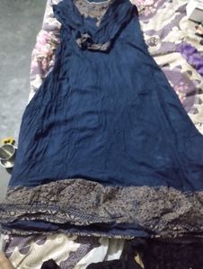 Elegant Blue Embroidered Kurta