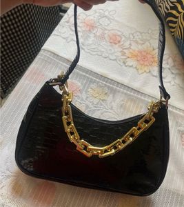 June Sale 🔥Black Faux Shoulder Bag