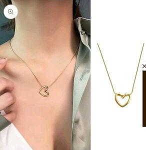 Gold Heart Pendant Necklace