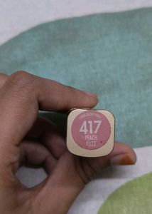 Loreal Lipstick Peach Fuzz