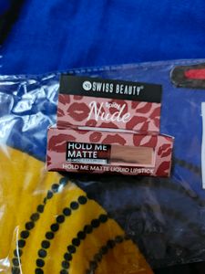 Swiss Beauty Hold Me Matte Liquid Lipstick