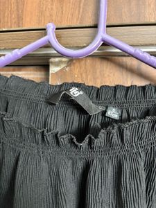 FIG Elegant Black Ballon Top