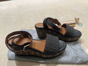 Geox Stylish Wedge Sandals