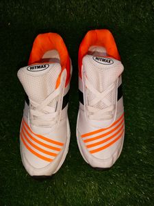 HITMAX CRICKET SHOE FOR MEN UK SIZE (8)