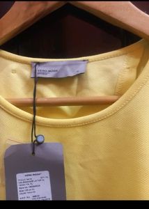 Vero Moda top new with tag