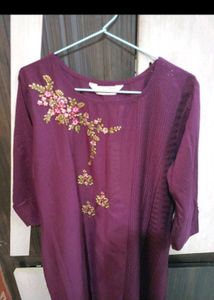 Elegant Embroidered Kurta