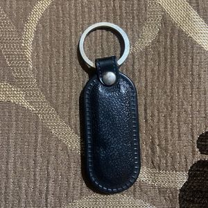 Og Leather Black Guitar Keychain