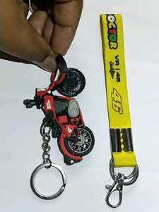 Used Royal Enfield Bike And Yellow Tag
