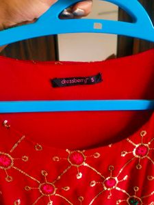 Red Embroidered Kurta