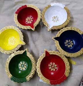 Diyas Set Of 6