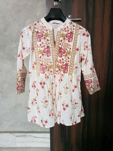 Floral Print Tunic Top