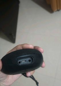 BoAT Stone 190 Speaker charging Light Blink Issue