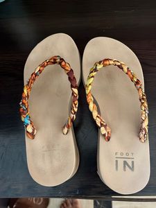 rubber slippers