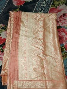 Slik Sari