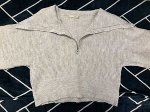 Pull Over Chain Beige Crop Sweater ✨