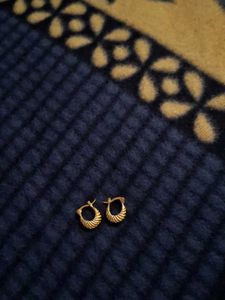 Golden Jhumka Earrings