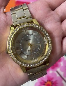 Elegant Gold Watch
