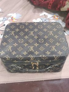 Louis Vuitton Makeup Pouch