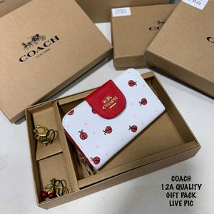 COACH WALLET SET with CHARM  WD B