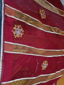 Beautiful Multicolour Saree With Blouse