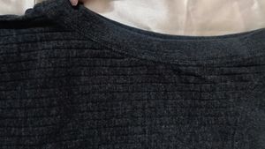 Forever 21 Turtle Neck Sleeveless Crop Top | Size
