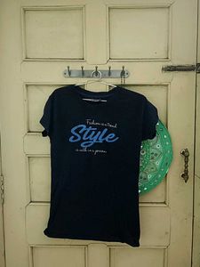 T- Shirt