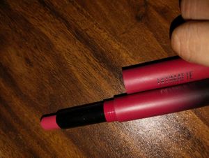 Maybelline ultimate matte lipstick- more b