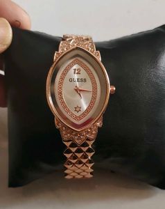 Guess Women&#39;s Watch(First Copy)