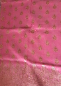 A New Showroom Pure Silk Banarasi Hand Woven  Silk Saree In Onion Pink Golden Border  With Blouse