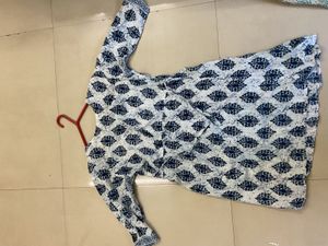 Blue &amp; White Print kurti