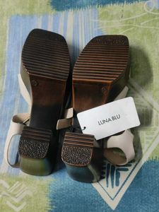 LUNA BLU Wedge 🆕🏷️