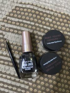 Lakme & Music Fiovver Eyeliner