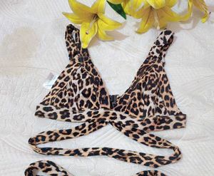 Leopard Print Bikini Top With Penty