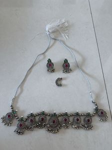 Oxide necklace set