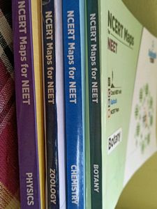 Aakash NCERT Maps For NEET, Set Of 4 Books, Botany, Zoology, Physics And Chemistry