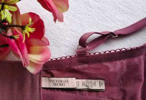 Victoria&#39;s Secret : Upper Inner