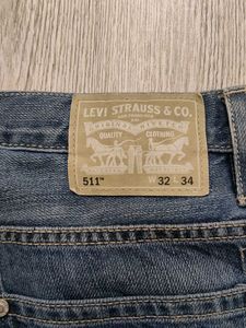 Ma2140 Levi's jeans waist 32 inches