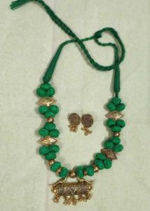 I Want To Sell This Handmade Golden Jewellery Set