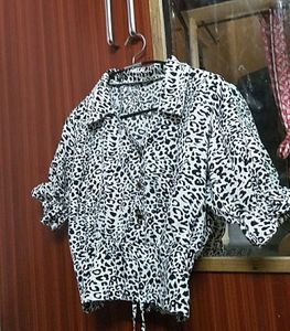 Woman Trendy Crop Top