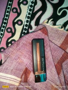 Maybiline Nude Nuiance Lipstick