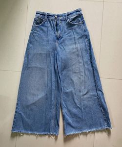 Flared Jeans