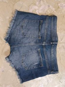 H&amp;M Like New Shorts