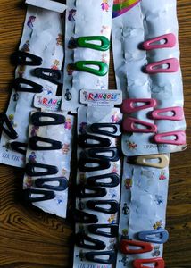 Colorful Hair Clips Set – New Condition